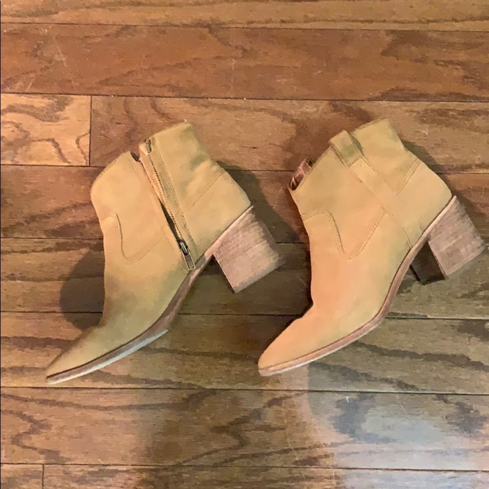 Madewell brown suede boots size 8